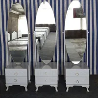 آینه قدی بیضی طرح سلفی