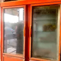 یخچال چهاردر دو طرف ویترین