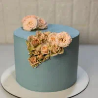 دوره کیک خامه ای / آموزش شیرینی / آموزش فوندانت