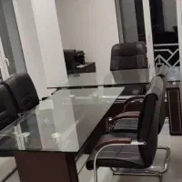 میز مدیریت/میز کنفرانس/صندلی مدیریت/4صندلی چرم