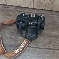 دوربین آنالوگ ZENIT 122 + لنز Helios 44M-5|دوربین عکاسی و فیلم‌برداری|قم, زنبیل آباد|دیوار