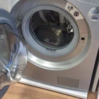 لباسشویی ویترینی با قیمت استثنایی|ماشین لباسشویی و خشک‌کن لباس|آباده, |دیوار