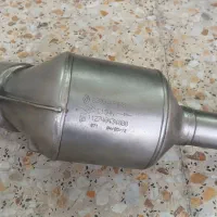 کاتالیزور مگان ۲۰۰۰ اصل فرانسه