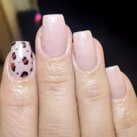 تخفیف ویژه خدمات ناخن