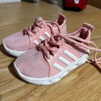 کفش کودک|کفش و لباس بچه|هشتگرد, فاز ۱ مهستان|دیوار