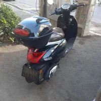 وسپا کاوان اس نیوفیس|موتورسیکلت|فردیس, فردیس|دیوار