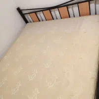 تخت فلزی ۲نفره و تشک طبی