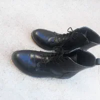 نیم بوت چرم زنانه