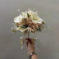 دسته‌گل عروس با سازه اروپایی