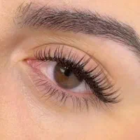 تخفیف اکستنشن مژه و لیفت