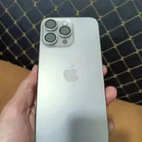 ایفون 15پرو مکس رومشگانم بازدید داره