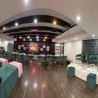 ناخنکار و مژه کار|استخدام درمانی، زیبایی، بهداشتی|تهران, تهرانپارس غربی|دیوار