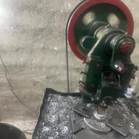 پرسکار ماهر نیمه ماهرکارگر ساده خانم یا آقا