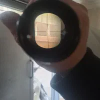 دوربین تفنگ. بادی تلویزونی صفحه داخل