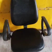 صندلی اداری جک دار