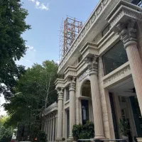 کارگر ساده باریستا کمک باریستا و گارسون