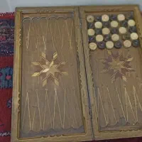 تخته نرد|کلکسیون اشیاء عتیقه|سریش آباد, |دیوار