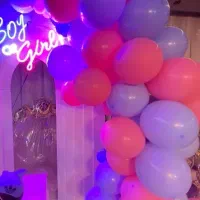 بادکنک های آبی و صورتی