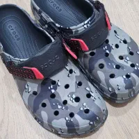 کراکس مشابه نو بسیار تمیز سایز ۴۵ و ۳۰ سانتیمتر