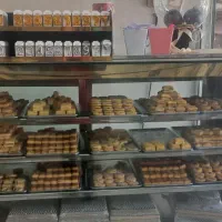 یک نفر همکار خانم