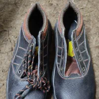 دست کش و کفش ایمنی|لباس|ساوه, |دیوار