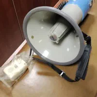 بلندگوی دستی ماشینی