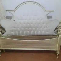 تخت دو نفره با توشک