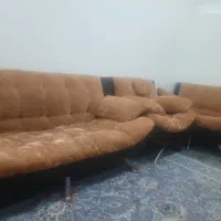 مبل و زیر تلوزیونی