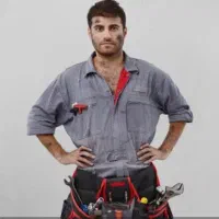 استخدام تکنسین فنی