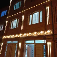 ساختمان سه طبقه بابهارخواب در داوود عسگری