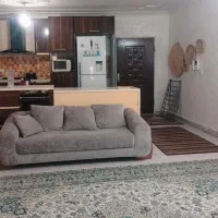 آپارتمان ۹۰ متری تنگک اول