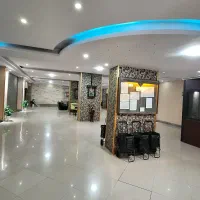 آپارتمان-101متر-طبقه-اول-اسانسور-پارکینگ-سندی