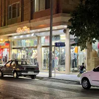 رهن و اجاره مغازه تجاری با13مترحاشیه