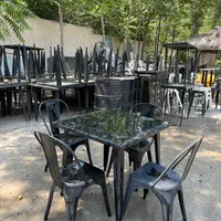 میز ۴نفره آهنی