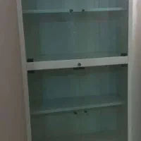 کتابخانه فلزی کمد دار