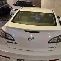 مزدا 3 نیو سفید دنده ای