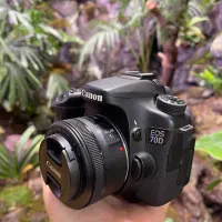 دوربین کانن d70 در حد آک با لنز 50به همراه سه پایه|دوربین عکاسی و فیلم‌برداری|شیراز, قدوسی شرقی|دیوار