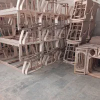 نجار ماهر و نیمه ماهر