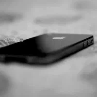 ایفون سیزده نرمال درحد درحد