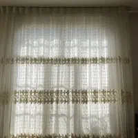 پرده گل برجسته