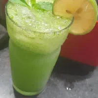 استخدام تعدادی همکار جهت کار در کافه فست فود