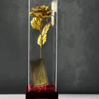 گل رز روکش طلا