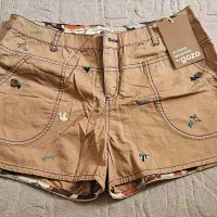 شورتک کتان و جین