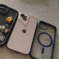 ۴تا گارد ایفون ۱۳نرمال فقط ۶۰۰