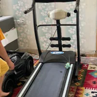 تردمیل در حد نو و ماشین شارژی