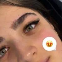 کاشت مژه سبک و ابریشمی