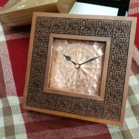 ساعت تزئینی و مسی