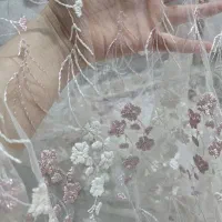پرده حریر با گلهای ابریشیمی برجسته