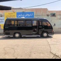 راننده سرویس با مدارک