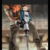 تخریب کاری و سوارخ کاری سقف ودیوار